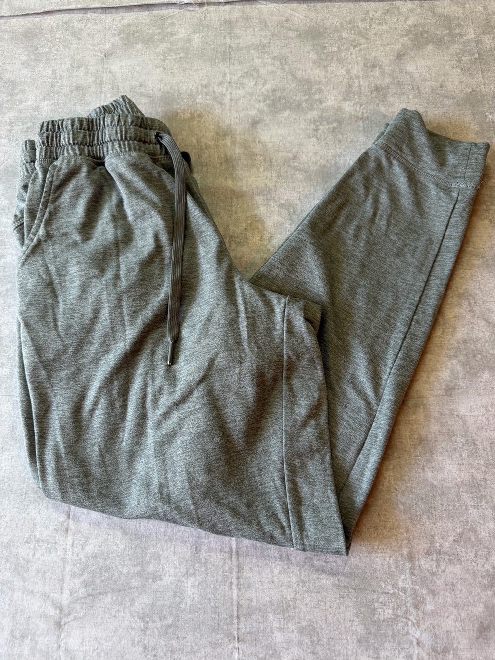 American Eagle Everywhere Gray Jogger Pants Size -Medium